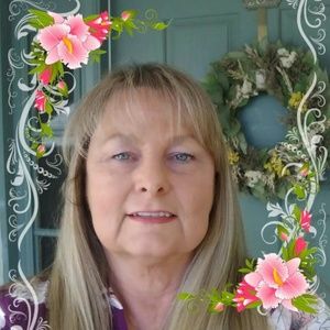 Meet your Posher, Deborah